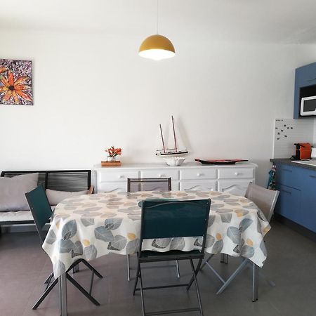 Superbe Appartement Avec Vue Sur Mer Et Port, Parking Prive Saint-Pierre-la-Mer  Esterno foto