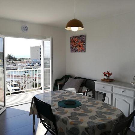 Superbe Appartement Avec Vue Sur Mer Et Port, Parking Prive Saint-Pierre-la-Mer  Esterno foto