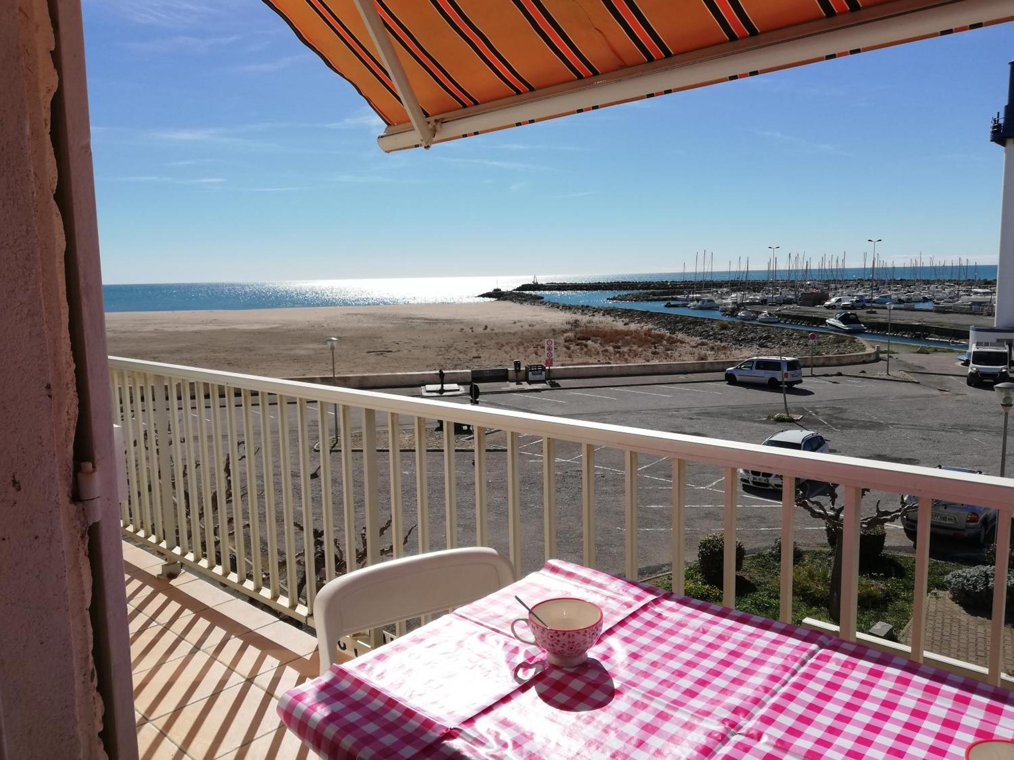 Superbe Appartement Avec Vue Sur Mer Et Port, Parking Prive Saint-Pierre-la-Mer  Esterno foto